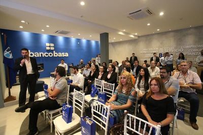 Banco Basa prepara atractivos productos para la Expo MRA