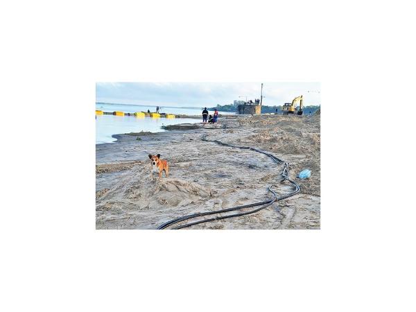Finalizó refulado del muro de industria textil de Pilar