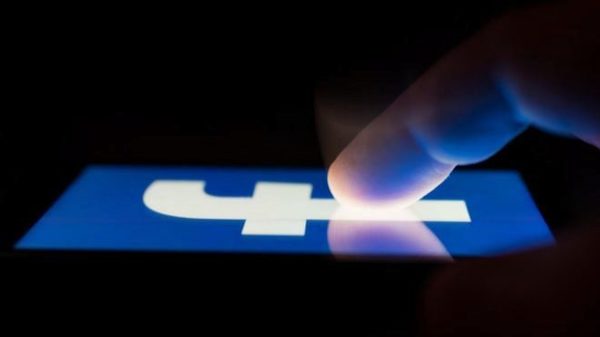 Facebook no permitirá que sus apps vengan preinstaladas en teléfonos de Huawei » Ñanduti