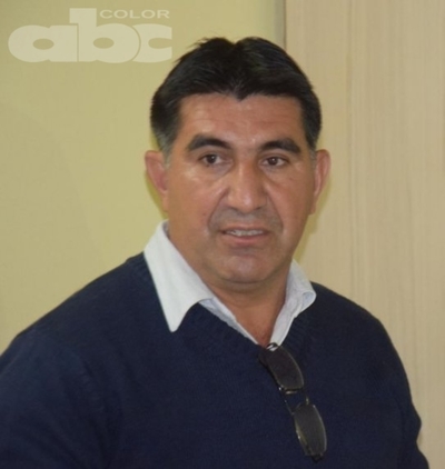 Escrachan a concejal opositor en Tavaí - Nacionales - ABC Color