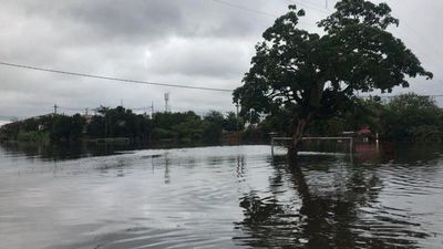 Descenso del río da esperanza a damnificados - Nacionales - ABC Color