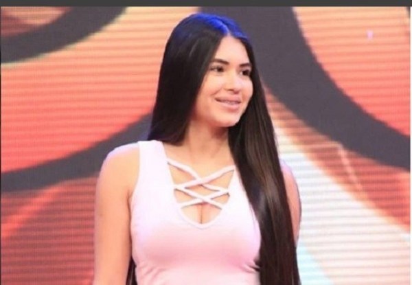 Fabi Martínez durísima con Laury Rodríguez, la Miss Pynandi - Churero.com