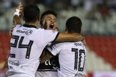Hoy es bicampeón con Olimpia, antes no tenía botín - Versus