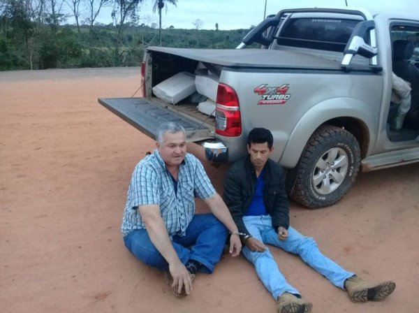 No descartan que comisario detenido con marihuana haya traficado antes - 730am - ABC Color