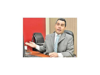Kronawetter suena para representante ante el Consejo