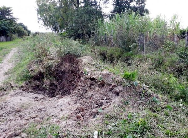 Piden arreglo de calles en Villa del Rosario - Edicion Impresa - ABC Color