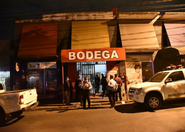 Supuesto caso de feminicidio en Asunción - Radio 1000 AM