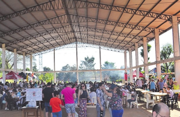 Masiva concurrencia a feria japonesa en CDE | Diario Vanguardia 07