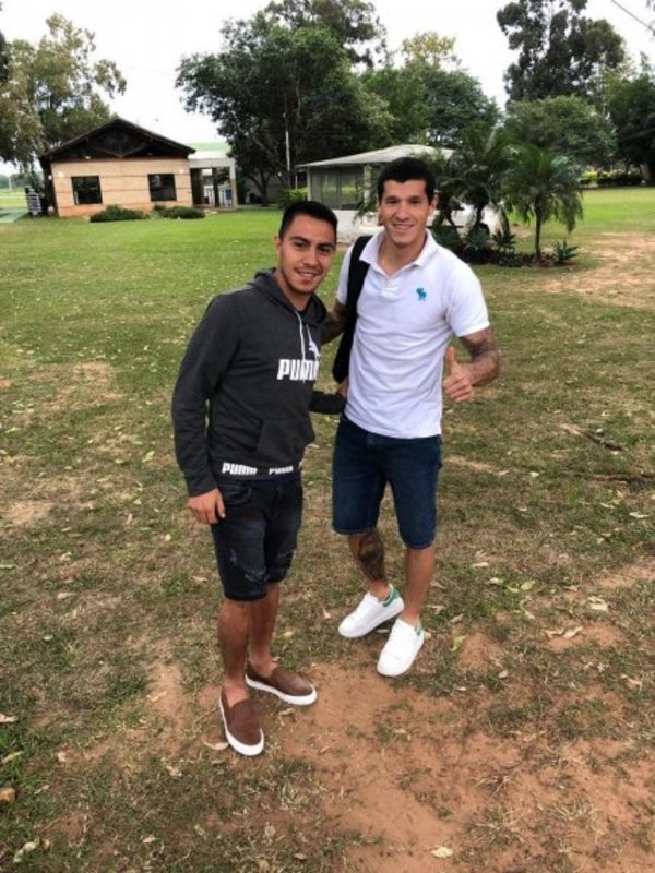 Liberteños excluidos se presentaron a la Reserva - Deportes - ABC Color
