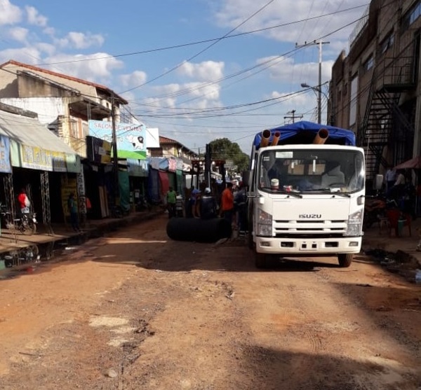 Culminan trabajos del primer tramo de desagüe cloacal en el mercado de Luque » Ñanduti