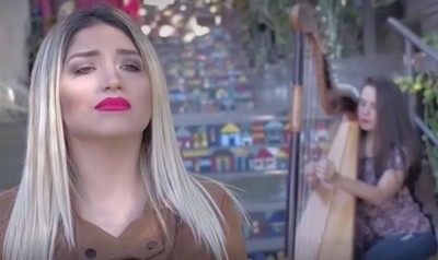 El Cover De Kathy Di Quinto Con La Canción De “Karol G”