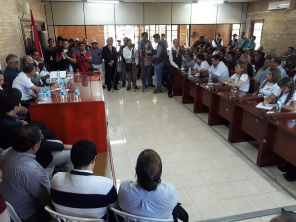 Quieren unidad para afrontar crisis comercial en CDE - Nacionales - ABC Color