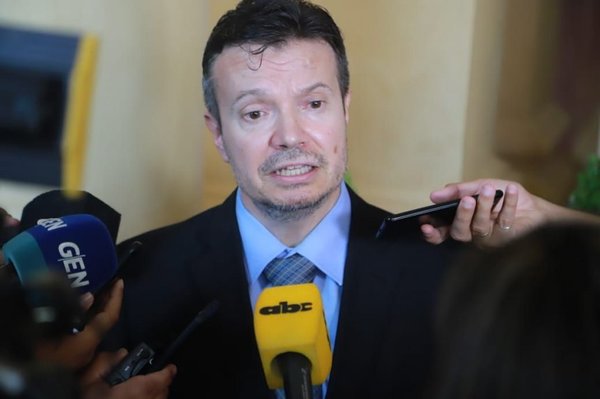 Licitación IPS: además de sumario, Fiscalía sigue el proceso, afirman - 730am - ABC Color