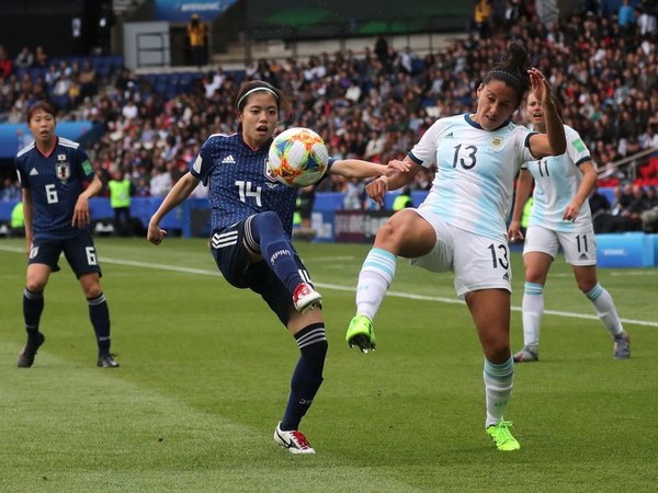 Argentina logra su primer punto en un Mundial