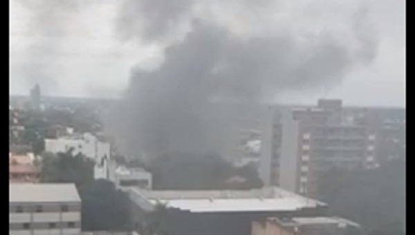 Incendio de gran magnitud en comercio de Asunción