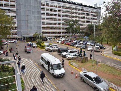 Contraloría pide informes sobre polémica licitación del IPS