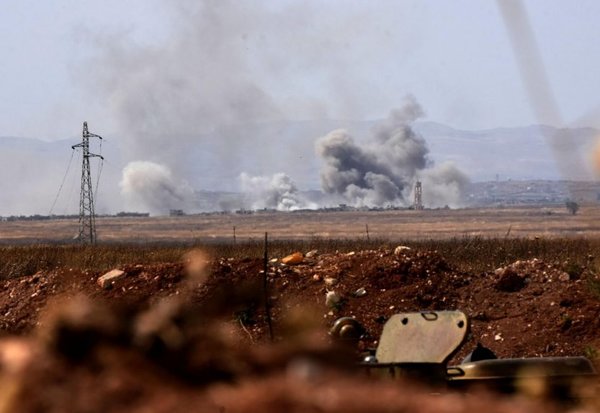 Al menos 24 civiles muertos en nuevos bombardeos en Siria - Internacionales - ABC Color