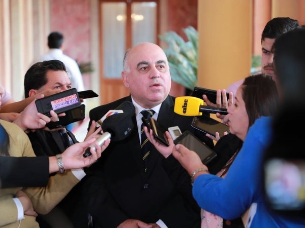 Ejecutivo anuncia medidas para darle mayor competitividad a comercio fronterizo