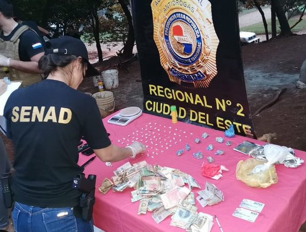 Detienen a dos ancianos por supuesto tráfico de drogas - ADN Paraguayo