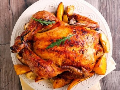 Comer más pollo que carne roja reduce emisiones contaminantes
