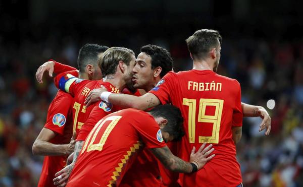 España golea a Suecia y sigue firme en su camino a la Euro 2020