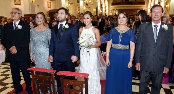 El sí de María Soledad Lazdin y Gert Friederich Baldus - Edicion Impresa - ABC Color
