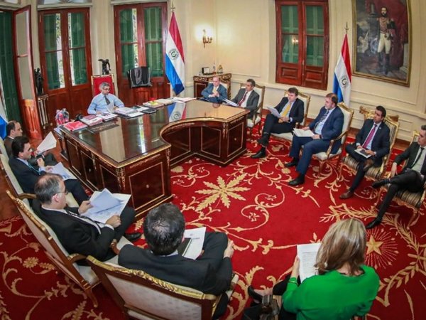 Gobierno busca frenar el bajón con inyección de USD 1.543,5 millones