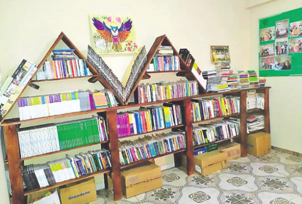 Habilitan biblioteca comunitaria en Km 7 | Diario Vanguardia 07