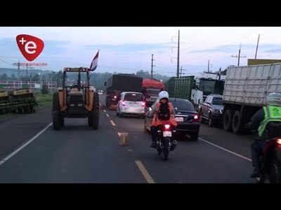 PRODUCTORES RETOMAN PROTESTA EN RUTA VI