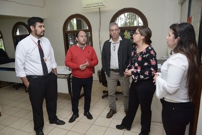 CDE: Surgen irregularidades en sección de “Recaudaciones” - ADN Paraguayo