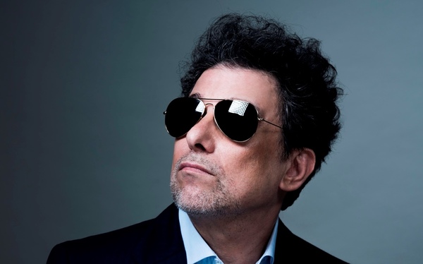 Andrés Calamaro vuelve a Paraguay con “Cargar la suerte”