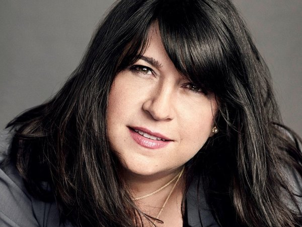 E.L. James: Los "machos alfa" no merecen la pena ni el esfuerzo