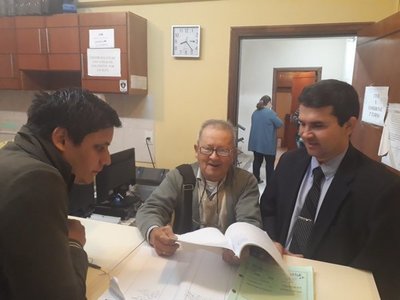 Abogado invidente: "En una palabra, papá es insustituible"