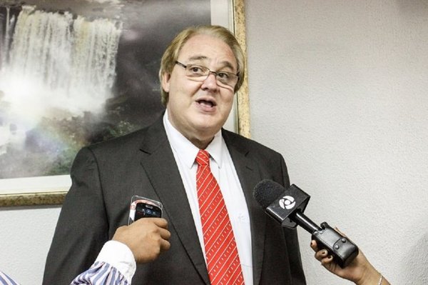 Celebran las "acciones" de Abdo para evitar el alejamiento de González Vaesken » Ñanduti
