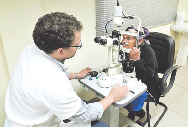 Centro Oftalmológico cumple su primer año | Diario Vanguardia 13