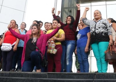 Equiparación de salario doméstico: Podríamos tener más gente informal, dicen - 730am - ABC Color