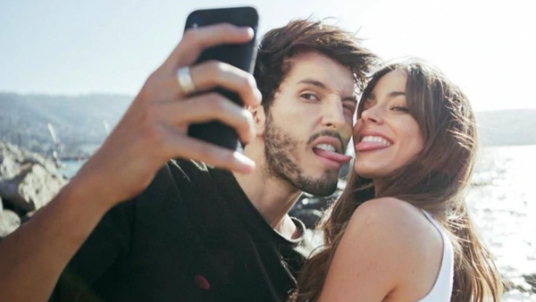 HOY / Martina Stoessel confirma relación con Sebastián Yatra