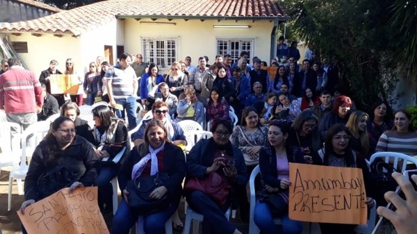 HOY / Funcionarios del Registro Civil pagan hasta alquiler de oficinas por falta de recursos