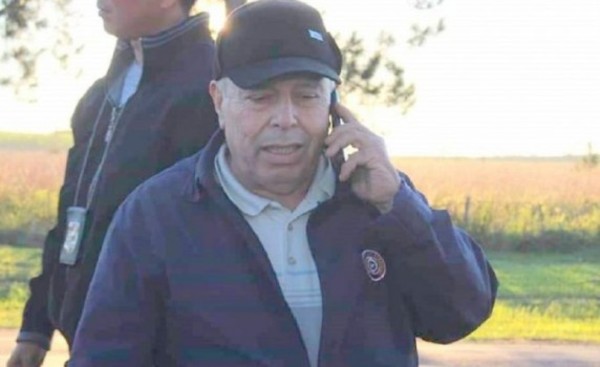 Exigen que periodista siga en prisión por supuesta extorsión
