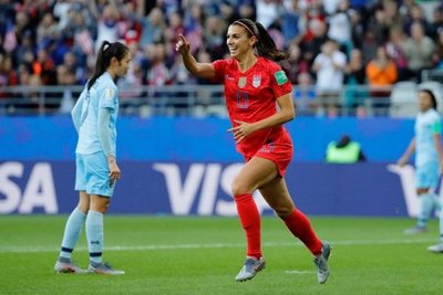 Alex Morgan destroza a Tailandia - Deportes - ABC Color