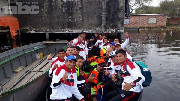 A bordo de “Juli, La perla negra” - Deportes - ABC Color