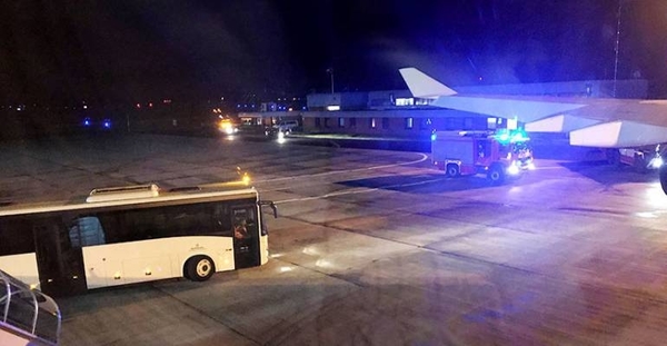 HOY / Los ministros Wiens y Peralta Vierci en aterrizaje forzoso de avión en Bolivia