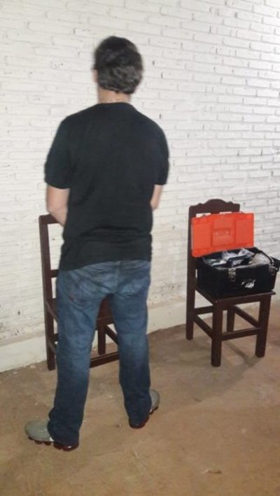 Detienen a un brasileño por resistencia y portación ilegal de armas - Nacionales - ABC Color