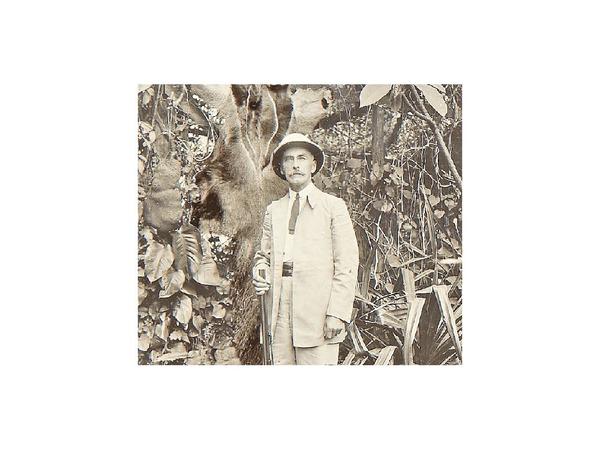 Fotógrafo suizo expone archivos históricos en Texo
