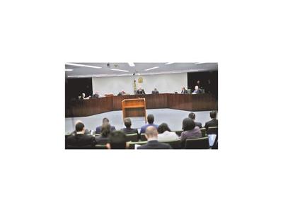 Moro deberá brindar explicaciones ante el Senado por las filtraciones