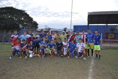 Club 1º Marzo de Pilar practicó en San Antonio - Deportes - ABC Color