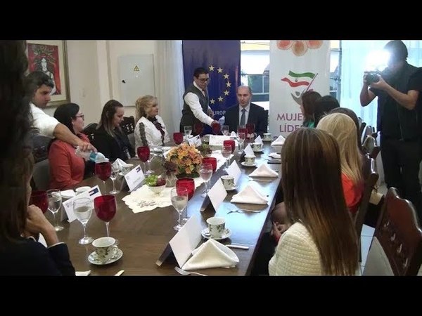 MUJERES LÍDERES DE ITAPÚA SE REUNIERON EMBAJADOR DE LA UNIÓN EUROPEA