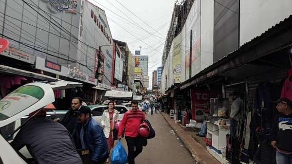 HOY / SET anuncia medidas para paliar la crisis comercial