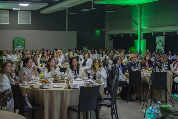 White Day a beneficio de la fundación DENIDE - ADN Paraguayo