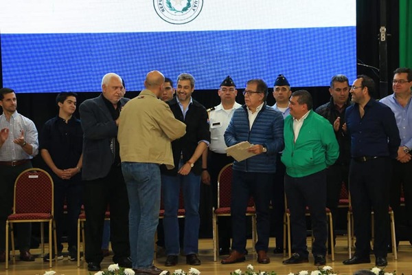 Abdo anunció construcción del Gran Hospital del Sur del IPS - ADN Paraguayo
